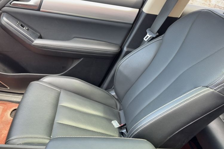 Used BYD Tang 2018 2.0T Automatic SmartConnect Prestige 7-Seater China V Standard Interior 7