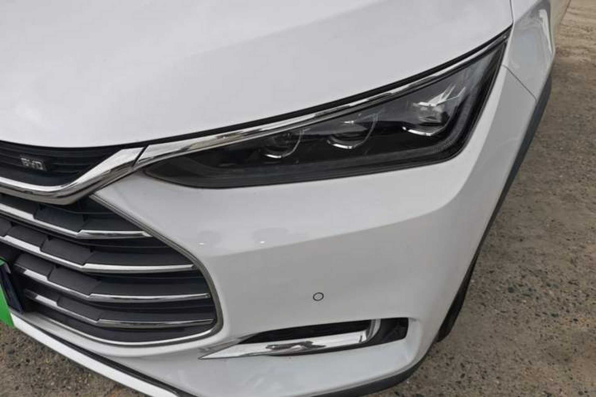 Used BYD Tang 2018 2.0T Automatic SmartConnect Luxury Edition 5 Seats China V Standard Left Front Headlight