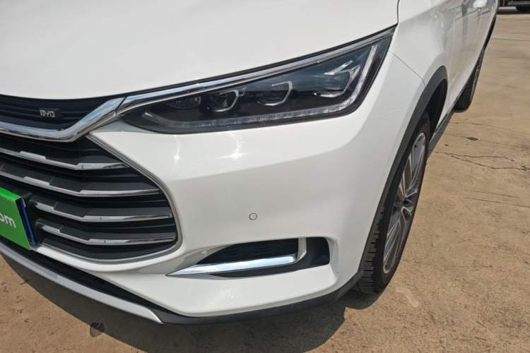 Used BYD Tang 2018 2.0T Automatic Smart Connect Prestige 7-Seater China V Standard Left Front Headlight