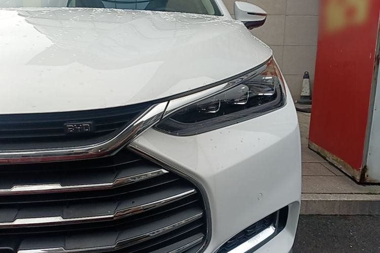 Used BYD Tang 2018 2.0T Automatic SmartConnect Prestige 7-Seater China V Standard Left Front Headlight
