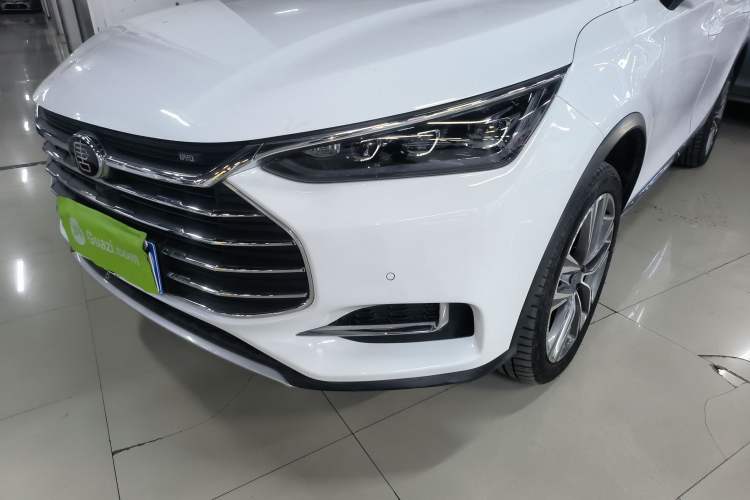 Used BYD Tang 2018 2.0T Automatic SmartConnect Prestige 7-Seater China V Standard Left Front Headlight