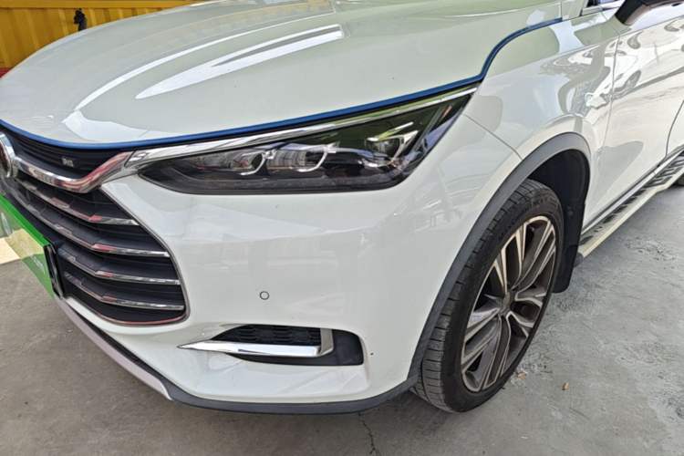 Used BYD Tang 2018 2.0T Automatic SmartConnect Prestige 7-Seater China V Standard Left Front Headlight