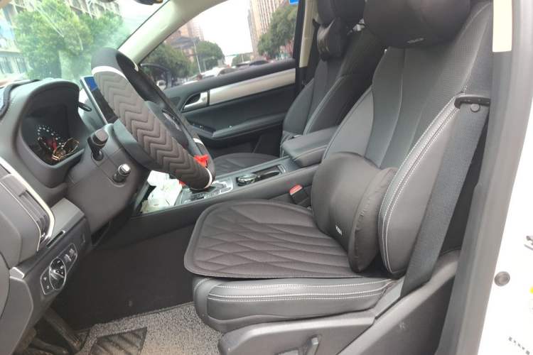 Used BYD Tang 2018 2.0T Automatic Smart Connect Prestige 7-Seater China V Standard Left Front Seat