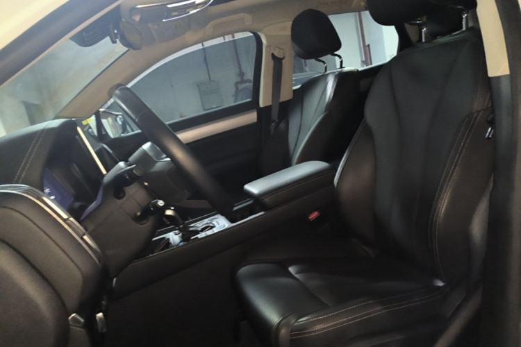 Used BYD Tang 2018 2.0T Automatic SmartConnect Prestige 7-Seater China V Standard Left Front Seat
