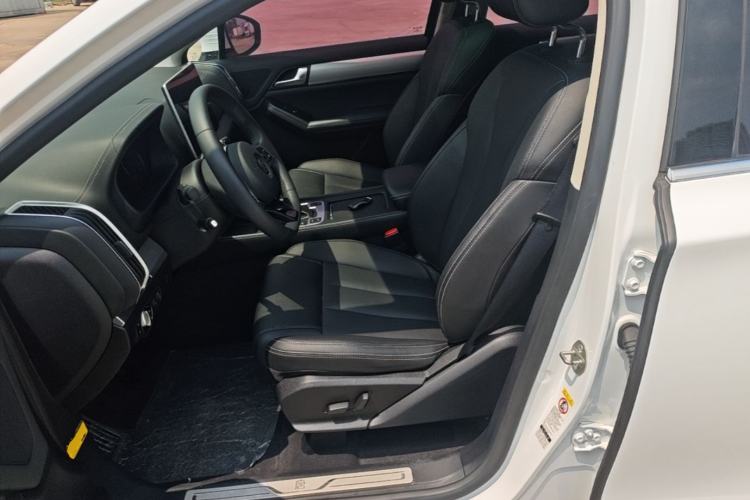 Used BYD Tang 2018 2.0T Automatic Smart Connect Prestige 7-Seater China V Standard Left Front Seat