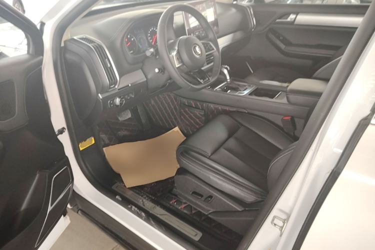 Used BYD Tang 2018 2.0T Automatic Smart Connect Prestige 7-Seater China V Standard Left Front Seat
