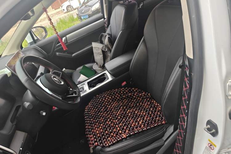 Used BYD Tang 2018 2.0T Automatic SmartConnect Prestige 7-Seater China V Standard Left Front Seat