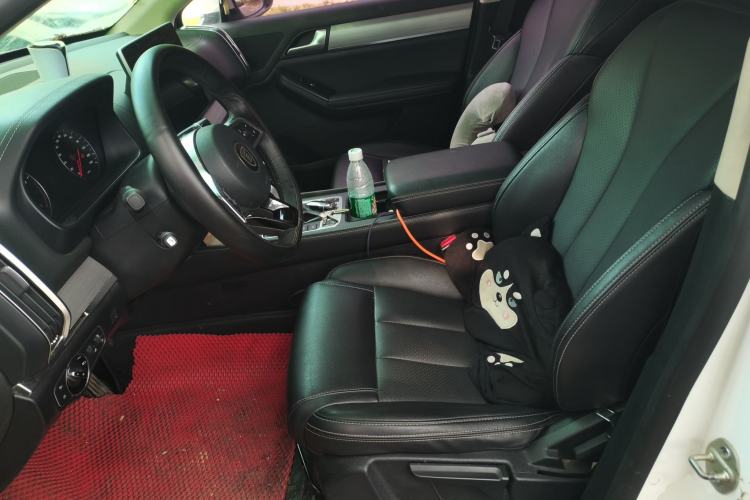 Used BYD Tang 2018 2.0T Automatic SmartConnect Luxury 7-Seater China V Emission Standard Left Front Seat