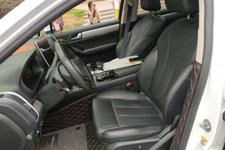 Used BYD Tang 2018 2.0T Automatic Smart Connect Prestige 7-Seater China V Standard Left Front Seat