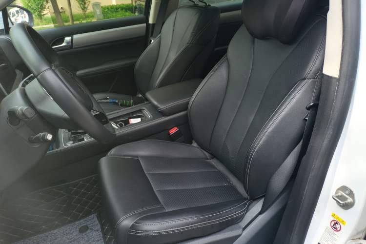 Used BYD Tang 2018 2.0T Automatic SmartConnect Prestige 7-Seater China V Standard Left Front Seat