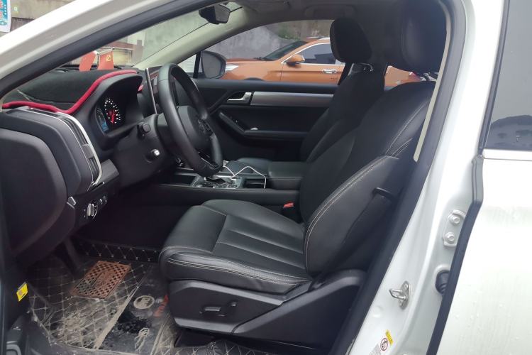 Used BYD Tang 2018 2.0T Automatic Smart Connect Prestige 7-Seater China V Standard Left Front Seat