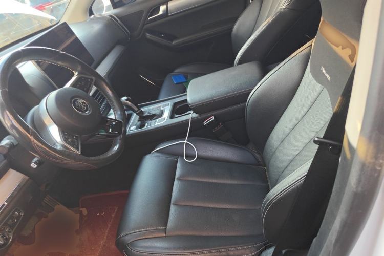 Used BYD Tang 2018 2.0T Automatic SmartConnect Prestige 7-Seater China V Standard Left Front Seat