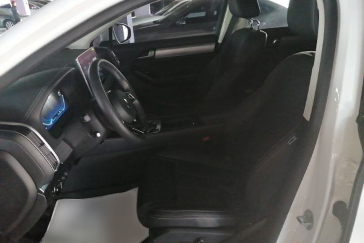 Used BYD Tang 2018 2.0T Automatic SmartConnect Prestige 7-Seater China V Standard Left Front Seat