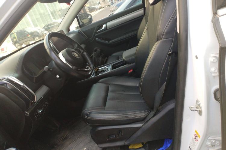 Used BYD Tang 2018 2.0T Automatic Smart Connect Prestige 7-Seater China V Standard Left Front Seat