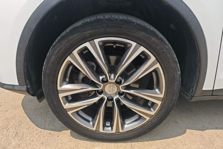 Used BYD Tang 2018 2.0T Automatic Smart Connect Prestige 7-Seater China V Standard Left Front Wheel Hub