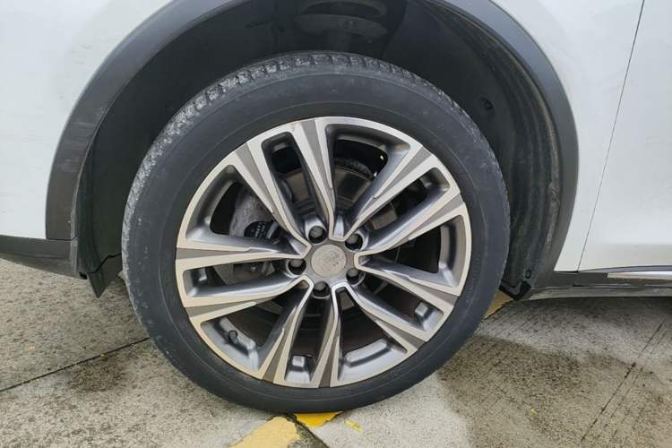 Used BYD Tang 2018 2.0T Automatic SmartConnect Prestige 7-Seater China V Standard Left Front Wheel Hub