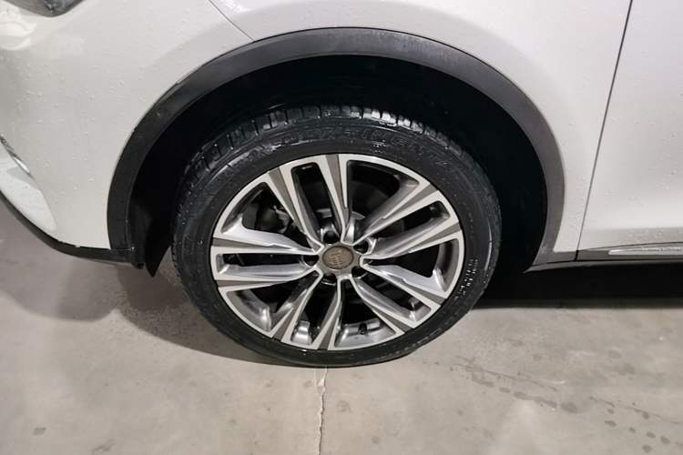 Used BYD Tang 2018 2.0T Automatic Smart Connect Prestige 7-Seater China V Standard Left Front Wheel Hub