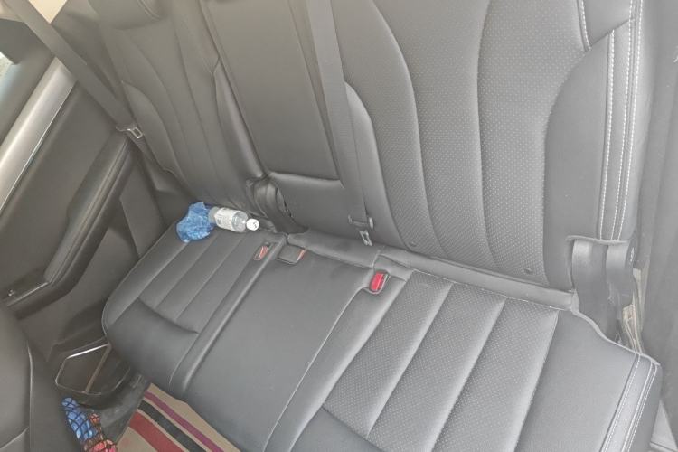 Used BYD Tang 2018 2.0T Automatic SmartConnect Prestige 7-Seater China V Standard Left Rear Seat