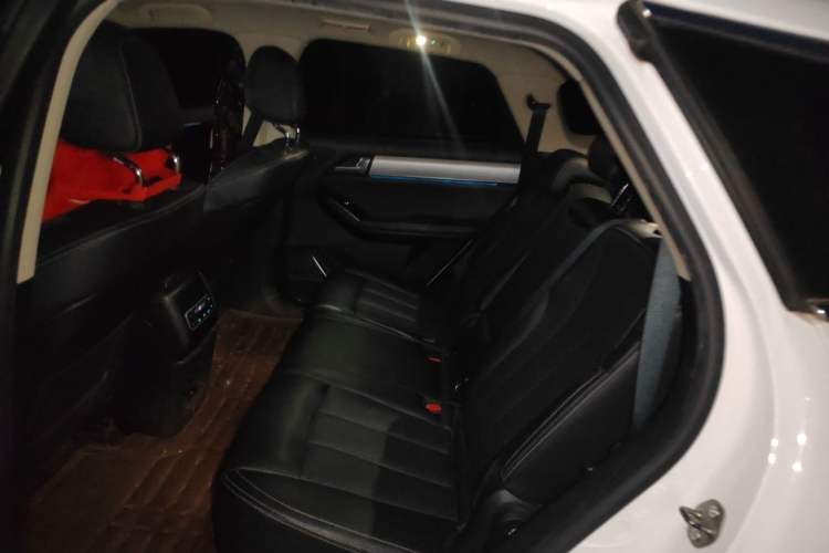 Used BYD Tang 2018 2.0T Automatic SmartConnect Prestige 7-Seater China V Standard Left Rear Seat