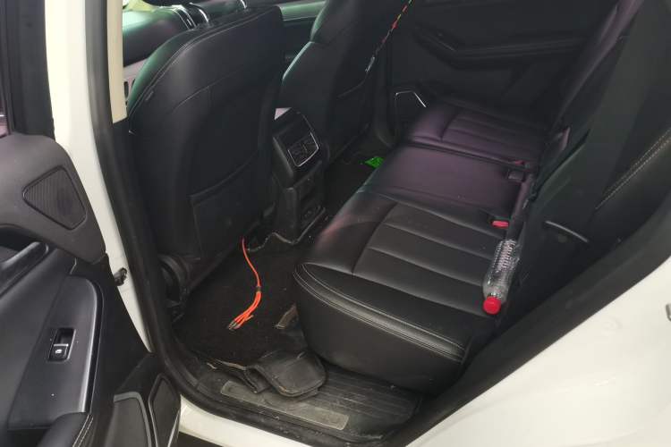 Used BYD Tang 2018 2.0T Automatic SmartConnect Luxury 7-Seater China V Emission Standard Left Rear Seat