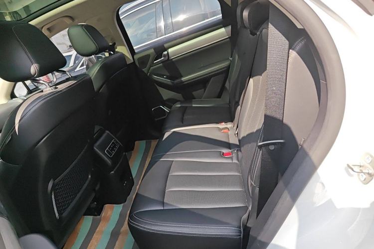 Used BYD Tang 2018 2.0T Automatic SmartConnect Prestige 7-Seater China V Standard Left Rear Seat