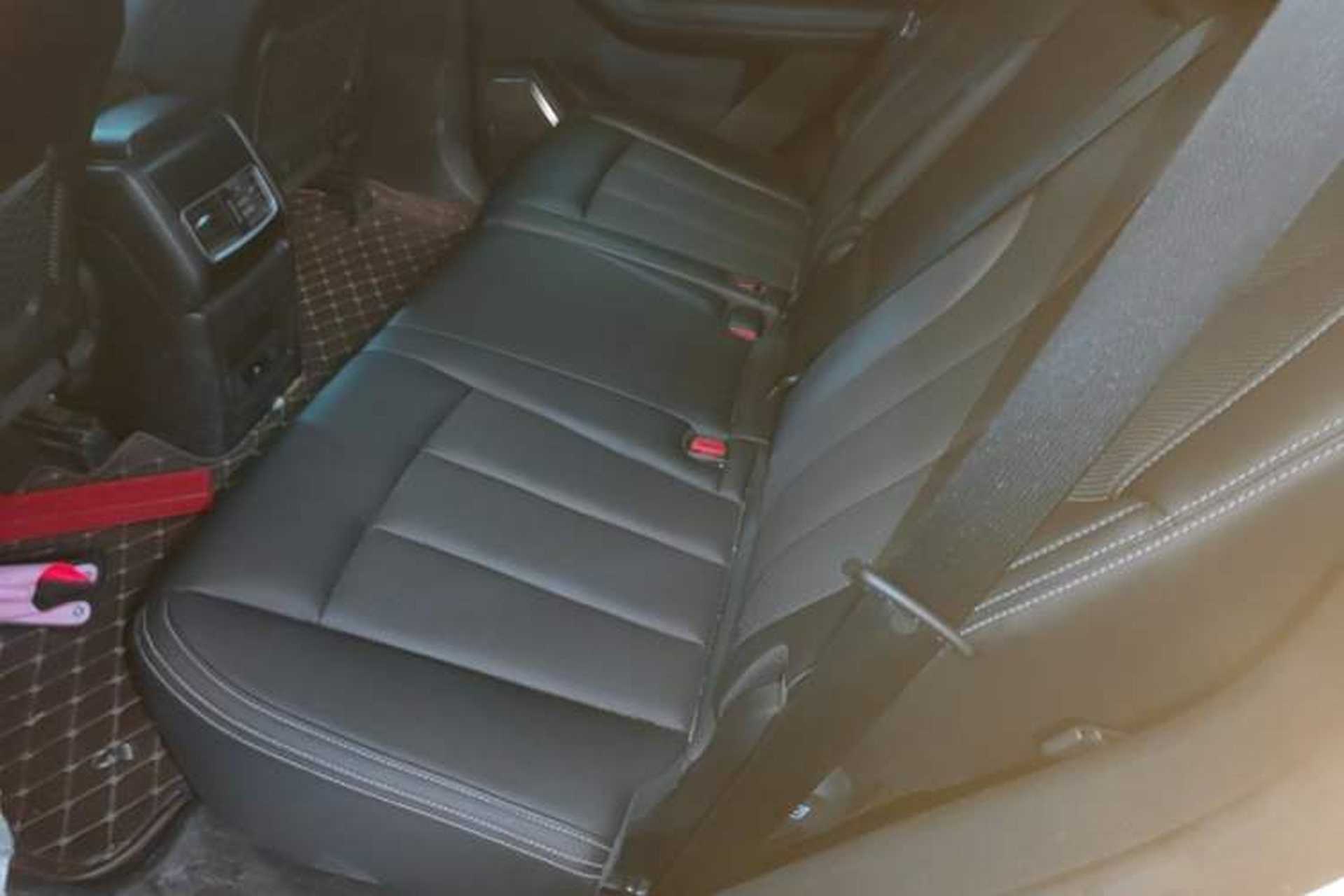 Used BYD Tang 2018 2.0T Automatic Smart Connect Prestige 5-Seater National Emission Standard V Left Rear Seat