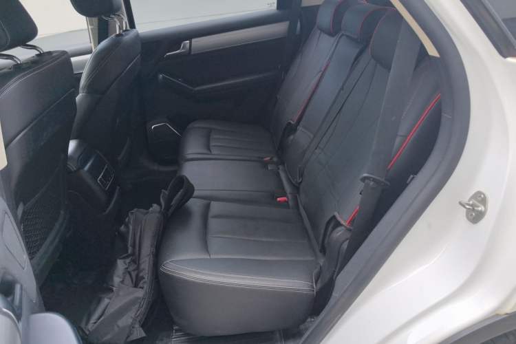 Used BYD Tang 2018 2.0T Automatic SmartConnect Prestige 7-Seater China V Standard Left Rear Seat