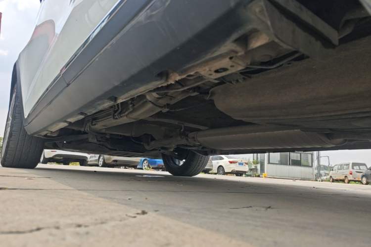 Used BYD Tang 2018 2.0T Automatic Smart Connect Prestige 7-Seater China V Standard Left Side Sill