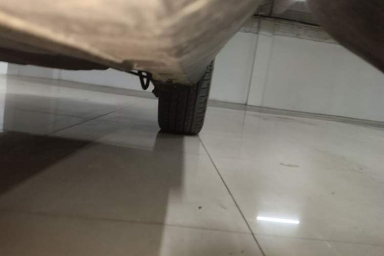 Used BYD Tang 2018 2.0T Automatic SmartConnect Prestige 7-Seater China V Standard Left Side Sill