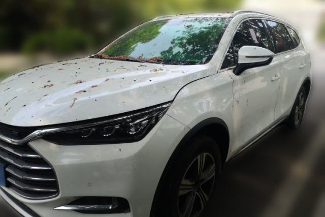 Used BYD Tang 2018 2.0T Automatic SmartConnect Luxury 7-Seater China V Emission Standard