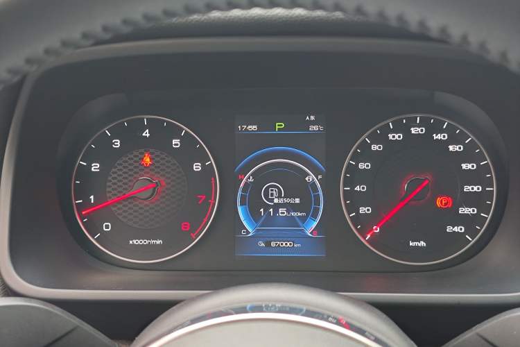 Used BYD Tang 2018 2.0T Automatic Smart Connect Prestige 7-Seater China V Standard Odometer Close Up