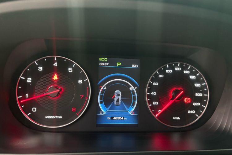 Used BYD Tang 2018 2.0T Automatic SmartConnect Prestige 5-Seater Emission Standard China V Odometer Close Up