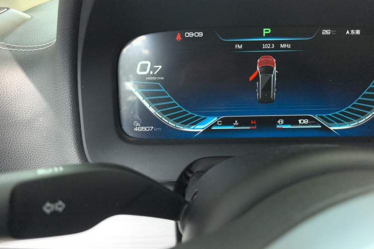 Used BYD Tang 2018 2.0T Automatic SmartConnect Prestige 7-Seater China V Standard Odometer Close Up