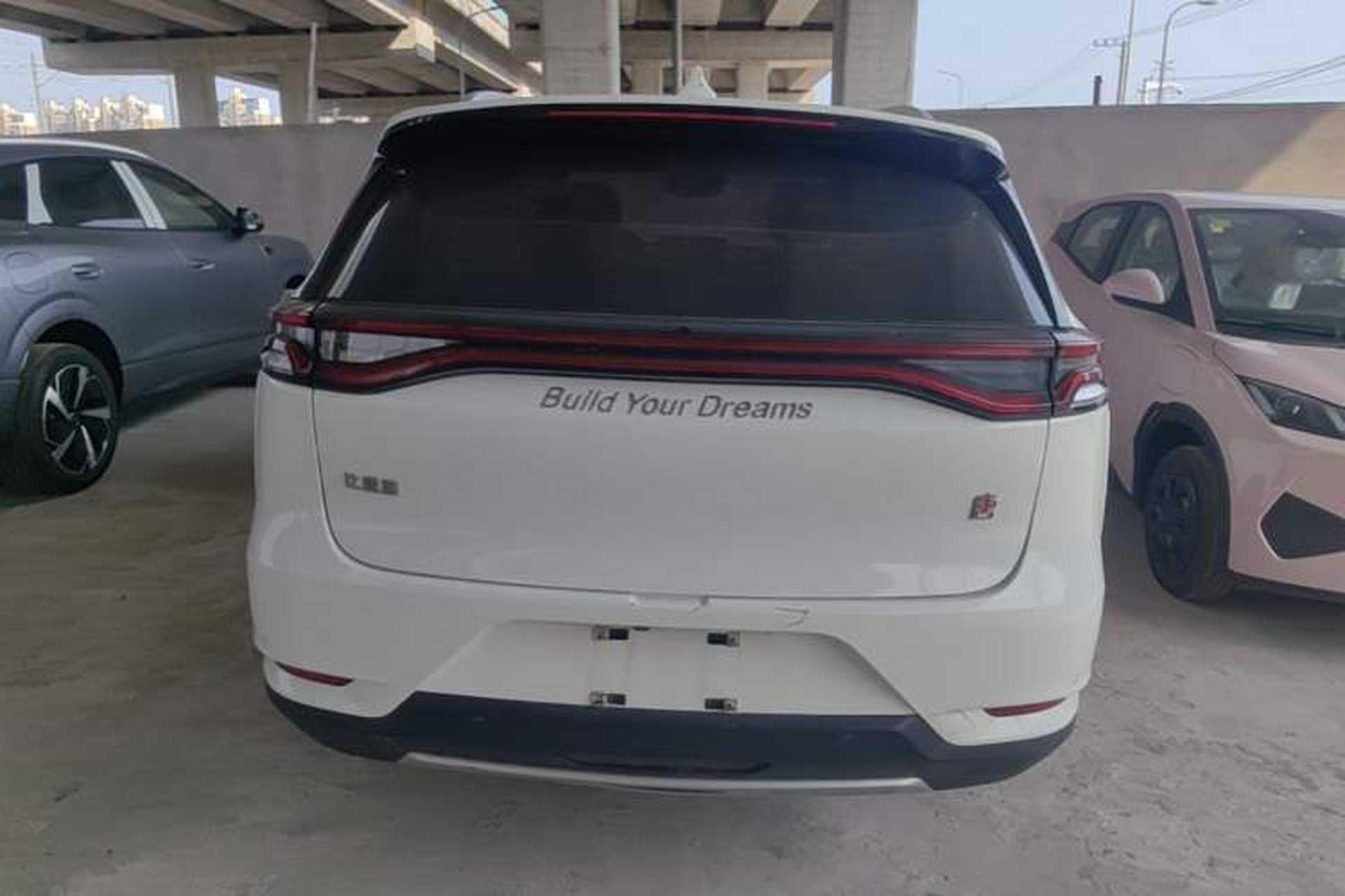 Used BYD Tang 2018 2.0T Automatic SmartConnect Prestige 7-Seater China V Standard Rear