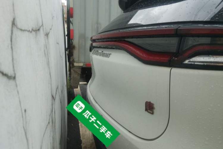 Used BYD Tang 2018 2.0T Automatic SmartConnect Luxury Version 7 Seats China V Standard Rear