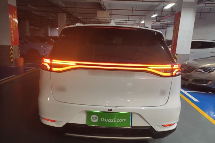 Used BYD Tang 2018 2.0T Automatic SmartConnect Prestige 7-Seater China V Standard Rear