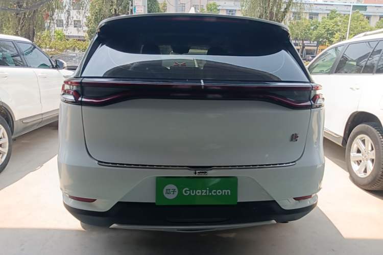 Used BYD Tang 2018 2.0T Automatic Smart Connect Prestige 7-Seater China V Standard Rear