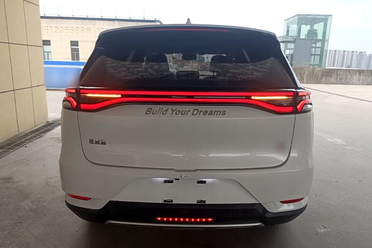 Used BYD Tang 2018 2.0T Automatic SmartConnect Luxury Edition 5 Seats China V Standard Rear