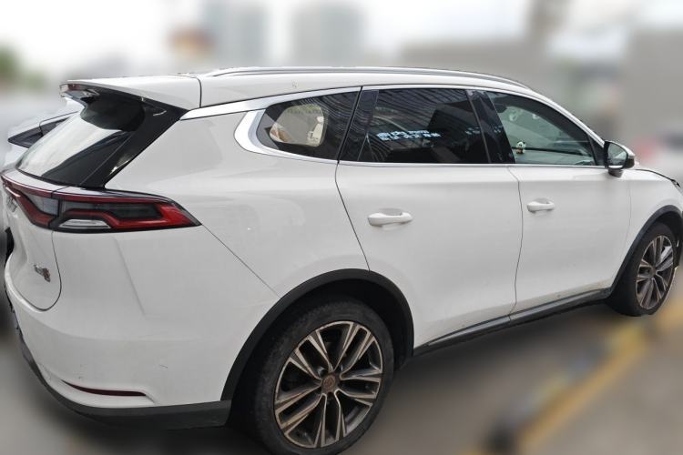 Used BYD Tang 2018 2.0T Automatic SmartConnect Prestige 7-Seater China V Standard Rear Right 45 Deg