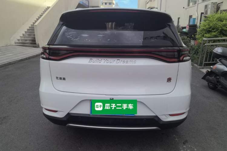 Used BYD Tang 2018 2.0T Automatic SmartConnect Luxury Edition 5 Seats China V Standard Rear