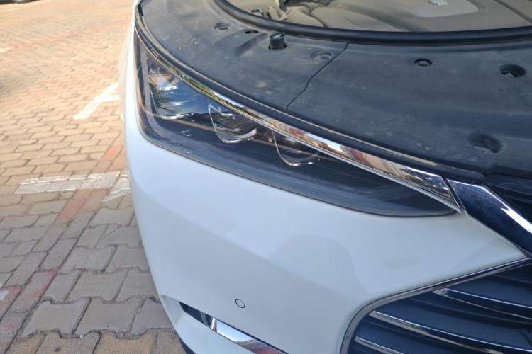 Used BYD Tang 2018 2.0T Automatic Smart Connect Prestige 7-Seater China V Standard Right Front Headlight