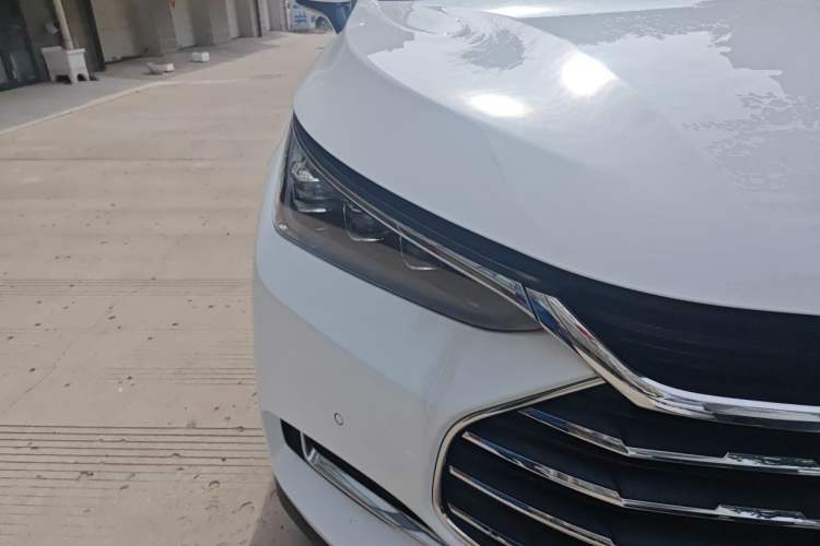 Used BYD Tang 2018 2.0T Automatic Smart Connect Prestige 7-Seater China V Standard Right Front Headlight