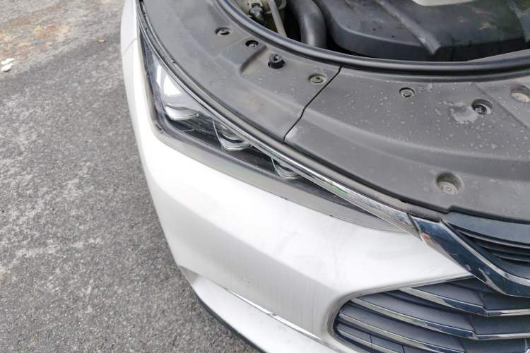 Used BYD Tang 2018 2.0T Automatic Smart Connect Prestige 7-Seater China V Standard Right Front Headlight