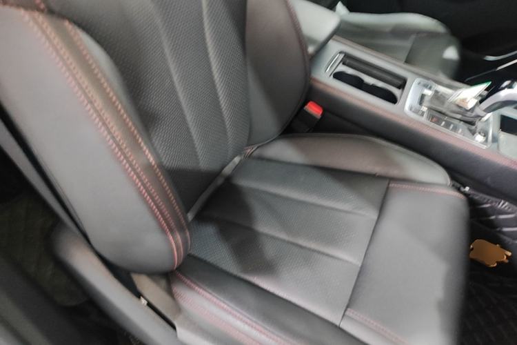 Used BYD Tang 2018 2.0T Automatic SmartConnect Prestige 7-Seater China V Standard Right Front Seat