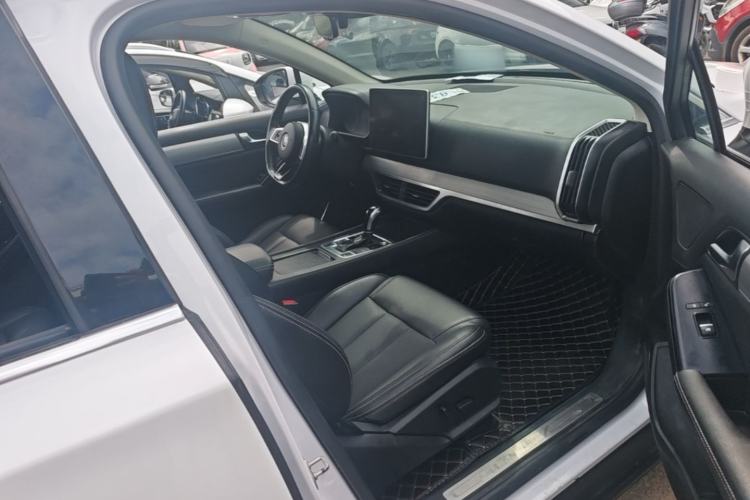 Used BYD Tang 2018 2.0T Automatic Smart Connect Prestige 7-Seater China V Standard Right Front Seat