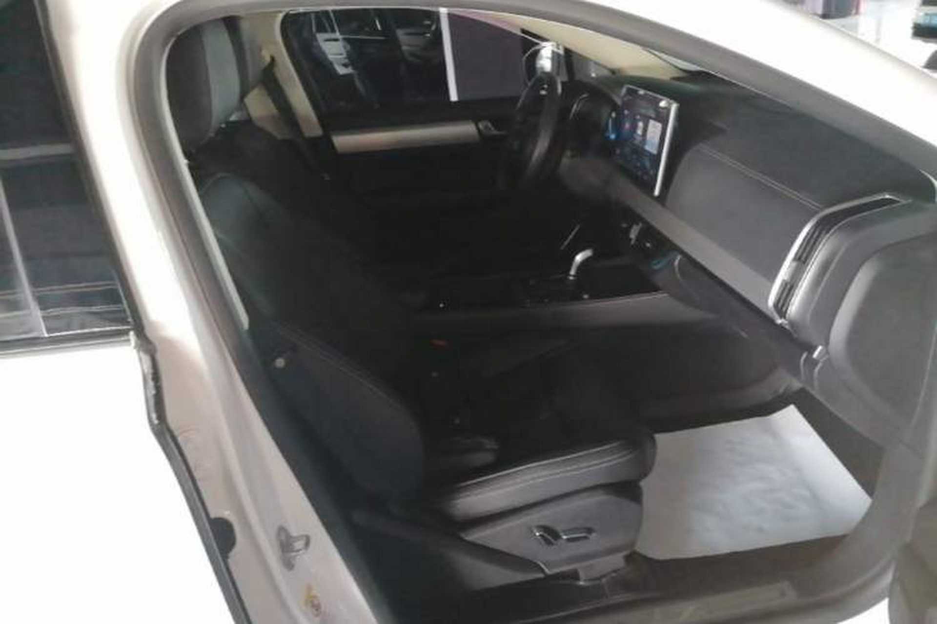 Used BYD Tang 2018 2.0T Automatic SmartConnect Prestige 7-Seater China V Standard Right Front Seat