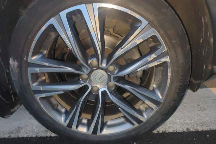 Used BYD Tang 2018 2.0T Automatic Smart Connect Prestige 7-Seater China V Standard Right Front Wheel Hub