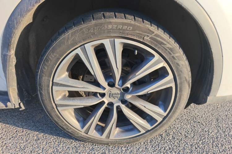 Used BYD Tang 2018 2.0T Automatic SmartConnect Prestige 7-Seater China V Standard Right Front Wheel Hub