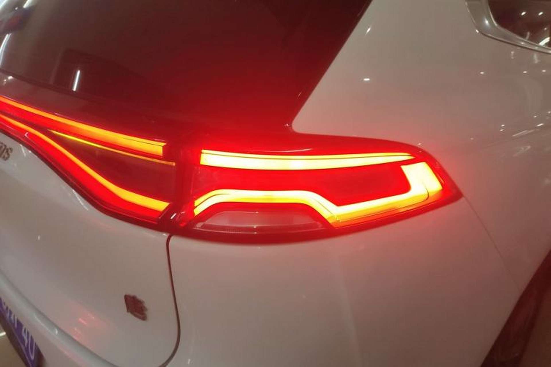 Used BYD Tang 2018 2.0T Automatic SmartConnect Prestige 7-Seater China V Standard Right Rear Taillight