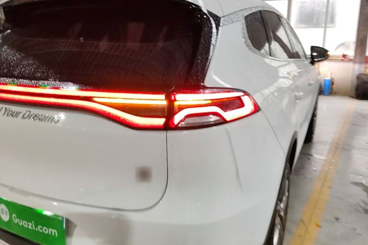 Used BYD Tang 2018 2.0T Automatic Smart Connect Prestige 7-Seater China V Standard Right Rear Taillight